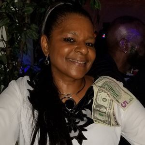 Meet your Posher, Josephine